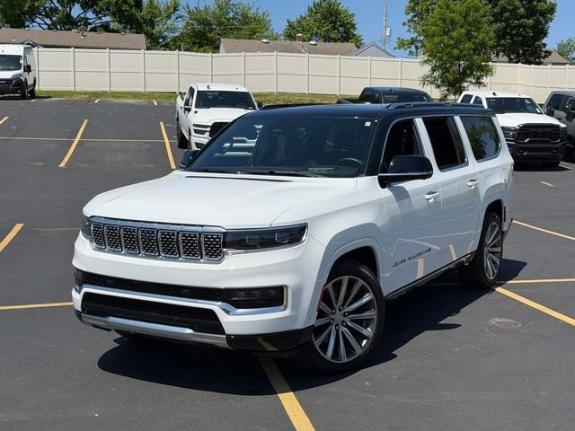 Used 2024 White Jeep  image 2