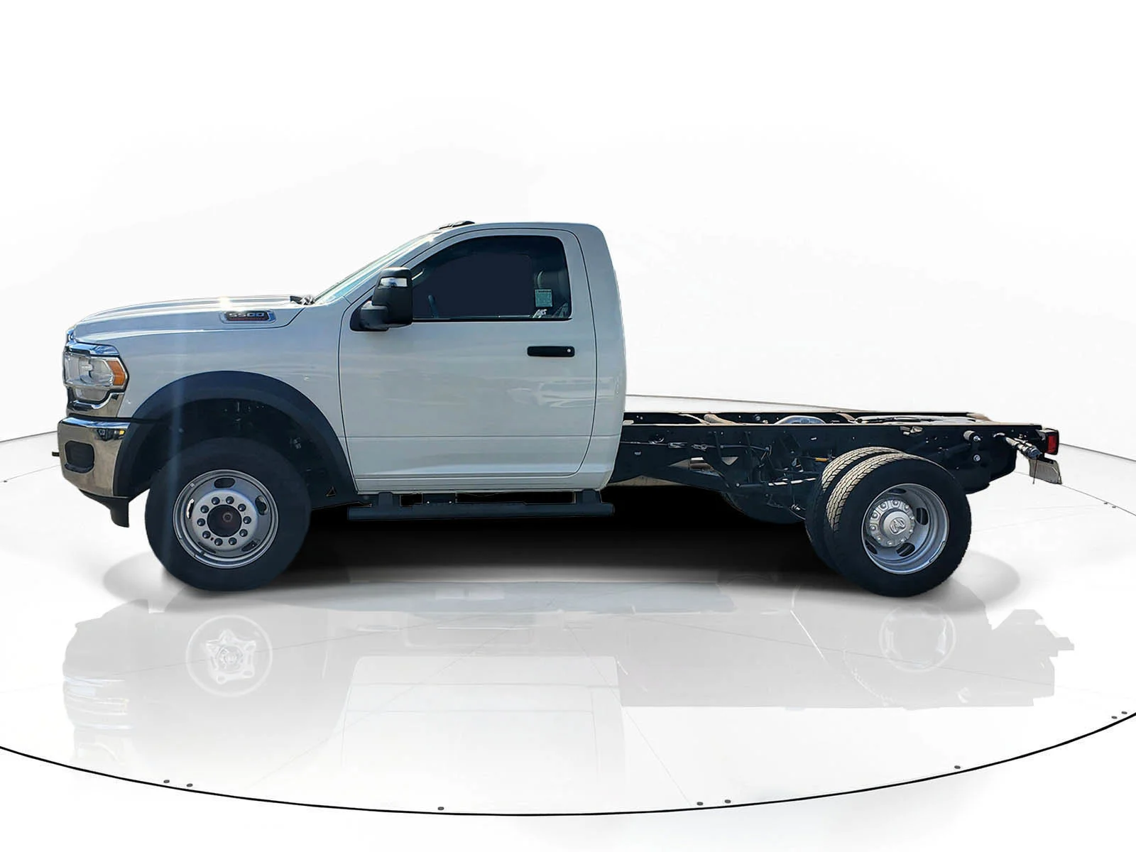 Used 2024 White Ram Tradesman image 7