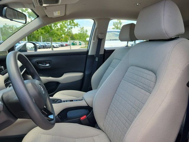 Used 2025 Lunar Silver Metallic Honda LX image 23