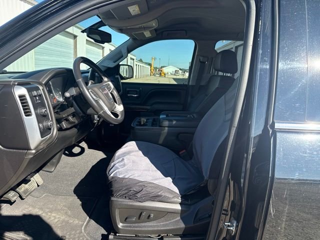 Used 2018 Black GMC SLT image 4