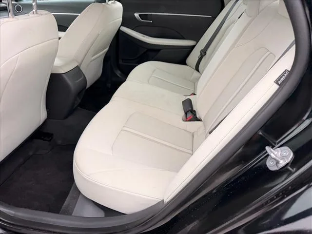 Used 2026 Black Hyundai SE image 10