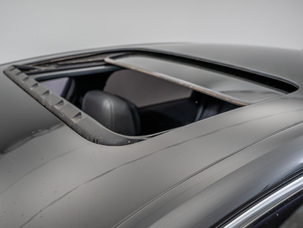 Used 2019 Brilliant Black Audi 2.0T Premium image 14
