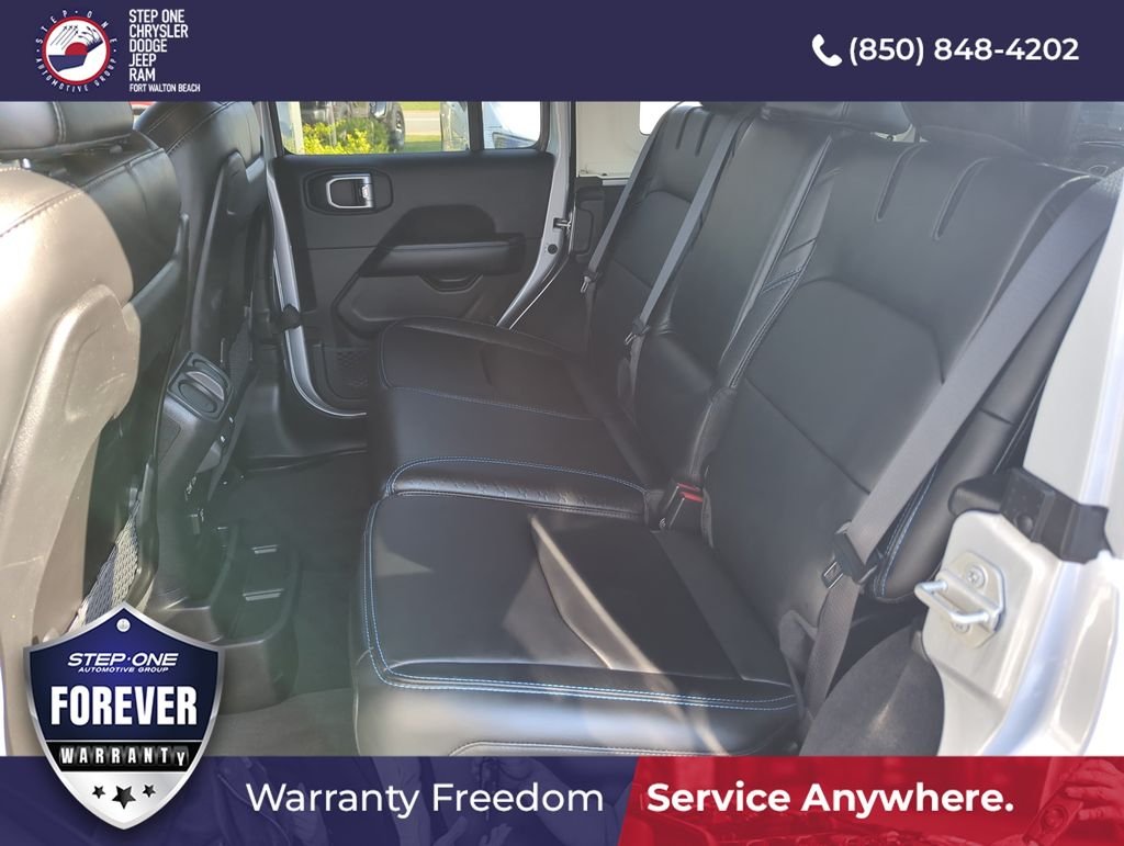 Used 2024 Silver Jeep High Altitude 4xe image 25