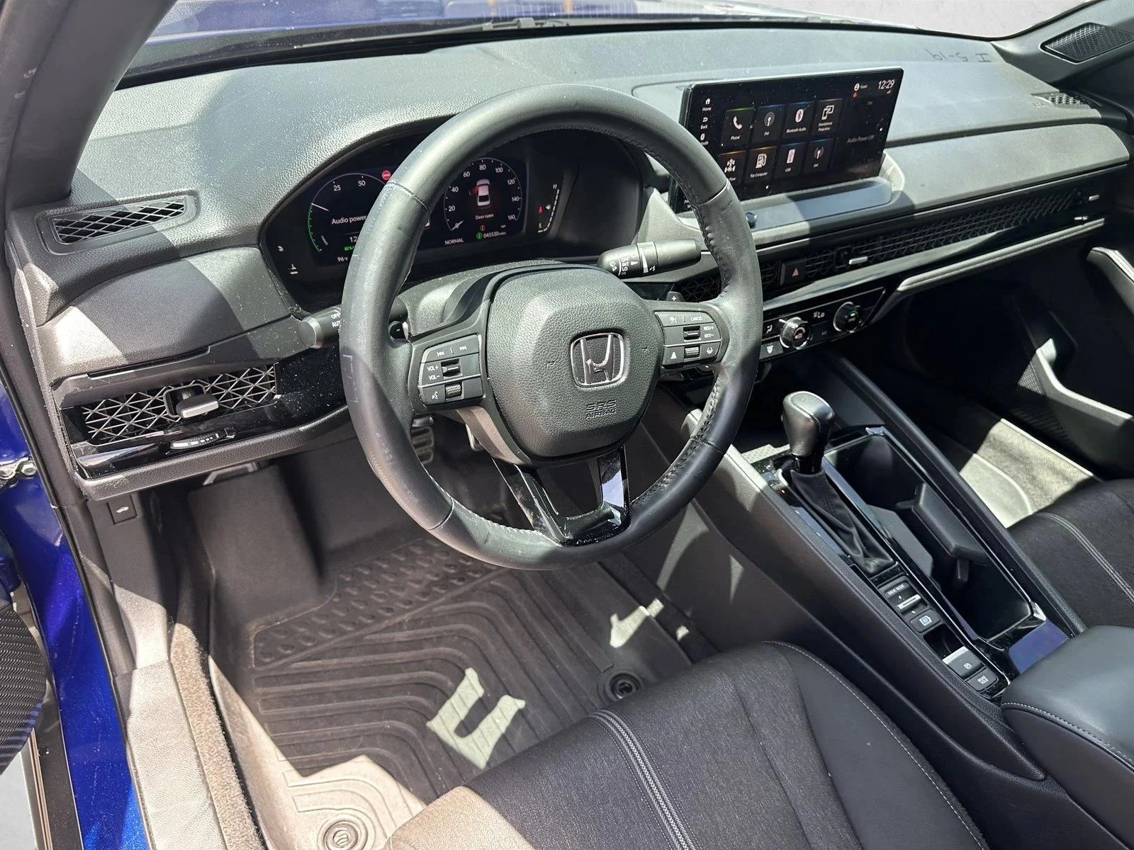 Used 2023 Still Night Pearl Honda Sport image 10
