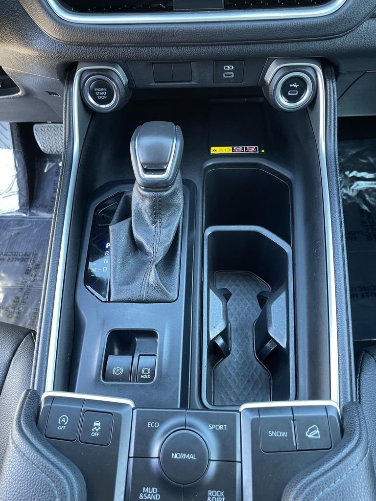 Used 2024 Beige Toyota XLE image 21