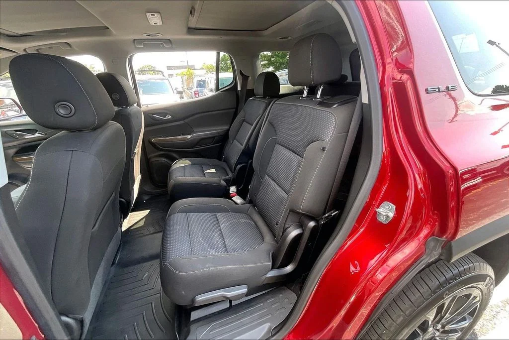 Used 2023 Volcanic Red GMC SLE image 25