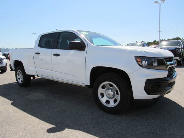Used 2022 Summit White Chevrolet WT image 6