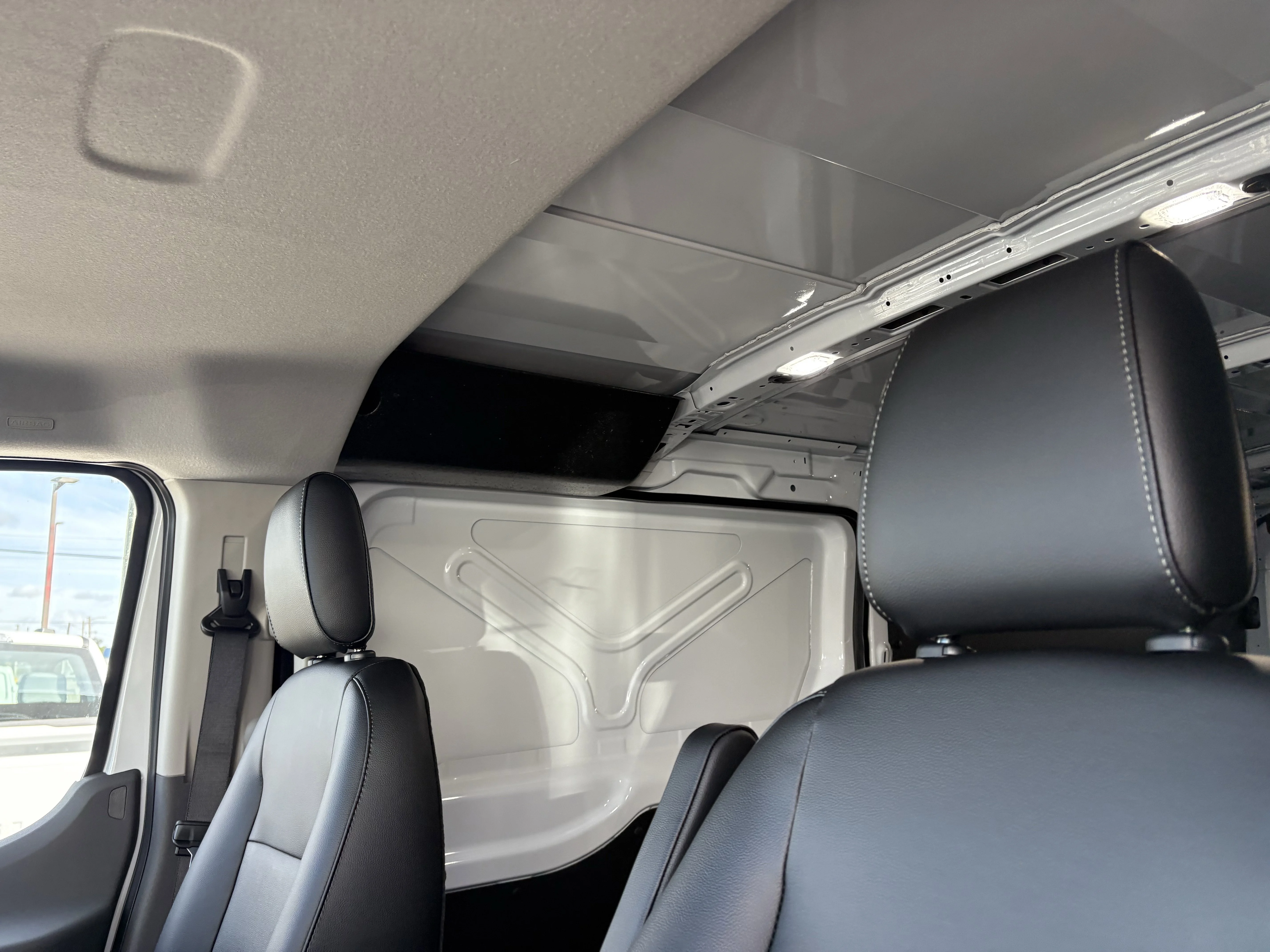 New 2025 Oxford White Ford Cargo Van image 21