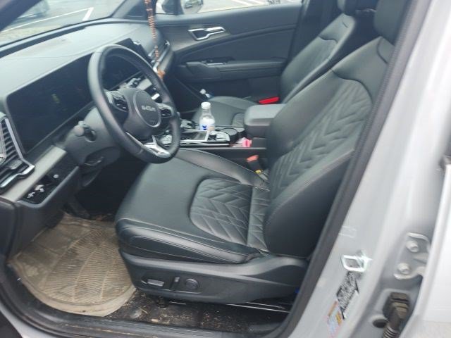 Certified Used 2024 Wolf Gray Kia X-Line image 5