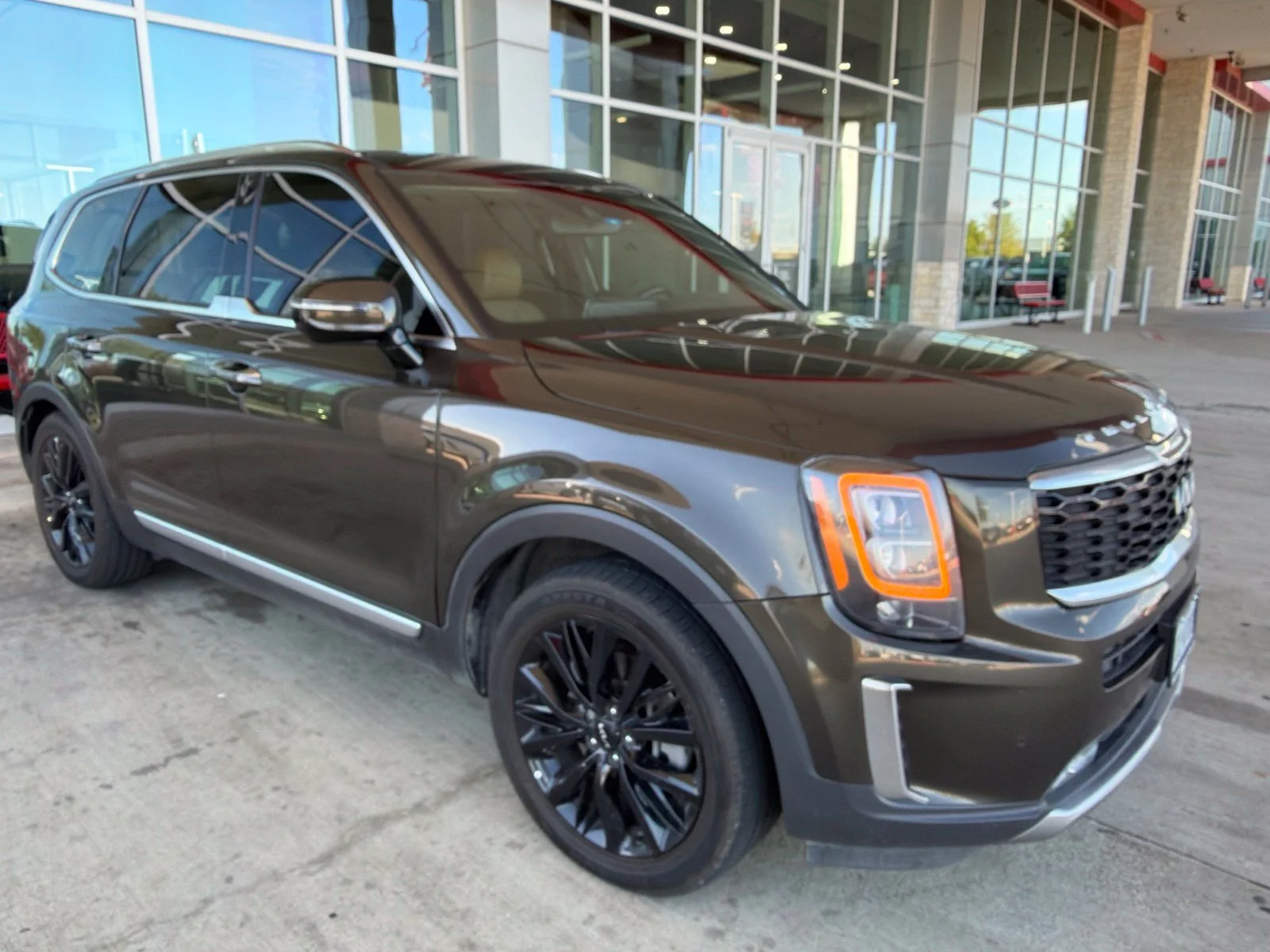 Used 2022 Green Kia SX image 23