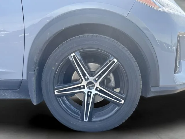 Used 2023 Gray Nissan SV image 25