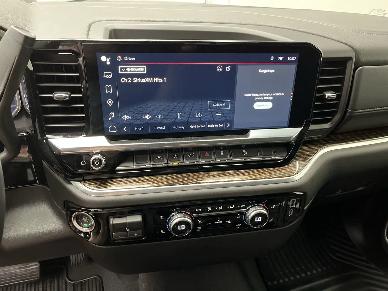 2025 GMC Sierra 1500 SLE - Photo 18