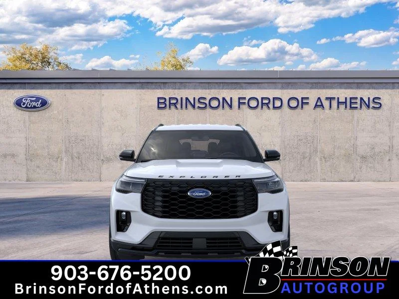 New 2026 Space White Metallic Ford ST-Line image 6