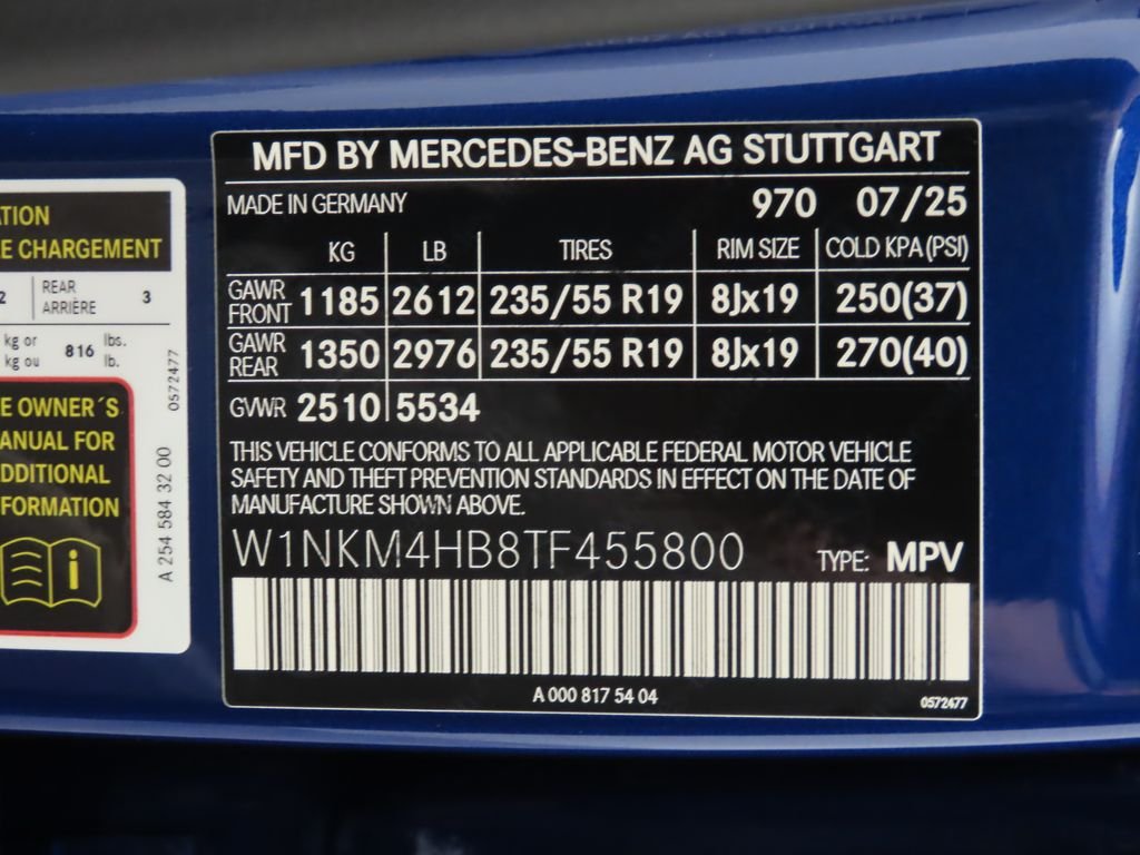 Used 2026 Starling Blue Metallic Mercedes-Benz GLC 300 image 34