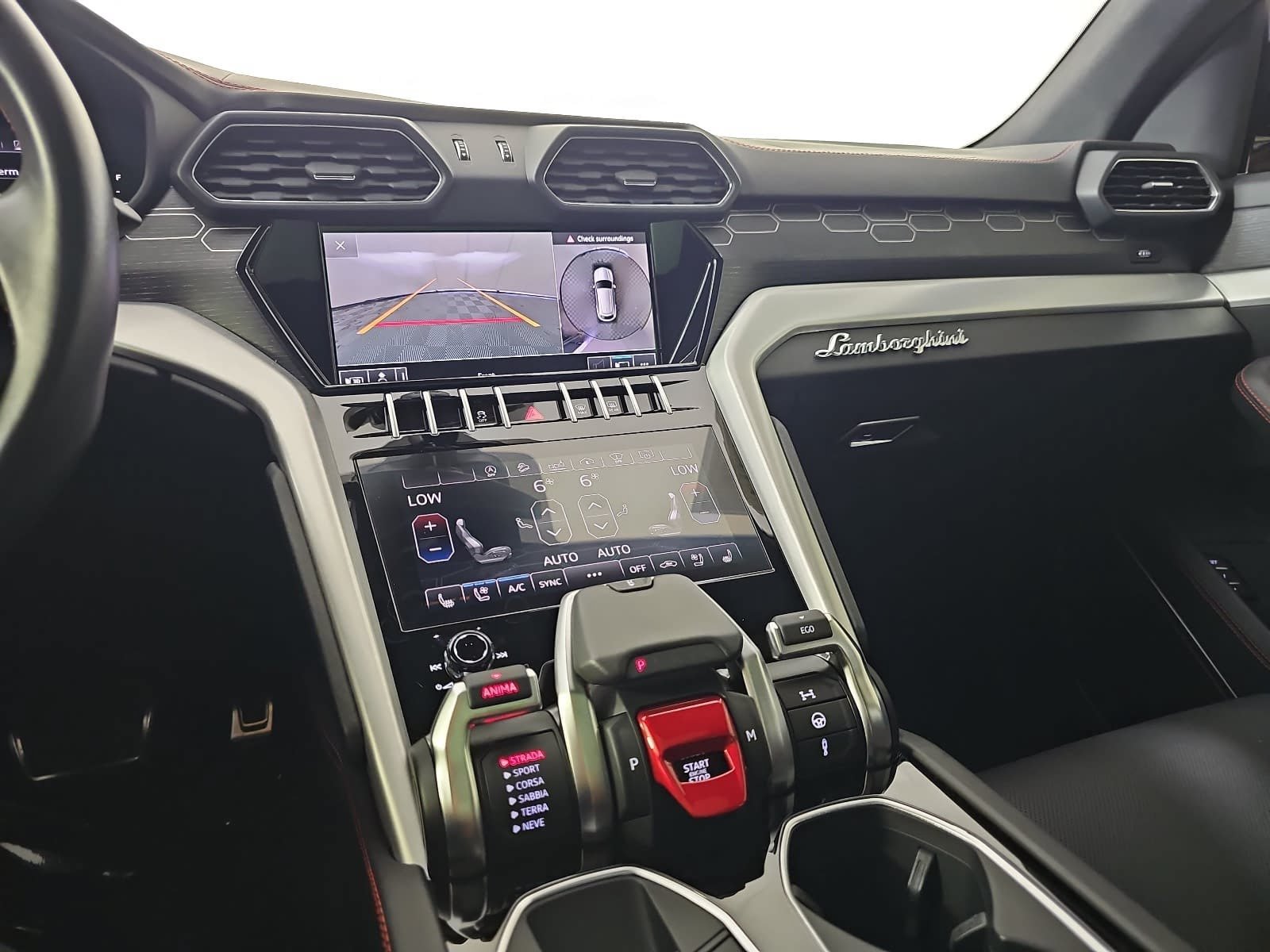 2020 Lamborghini Urus Base - Photo 20
