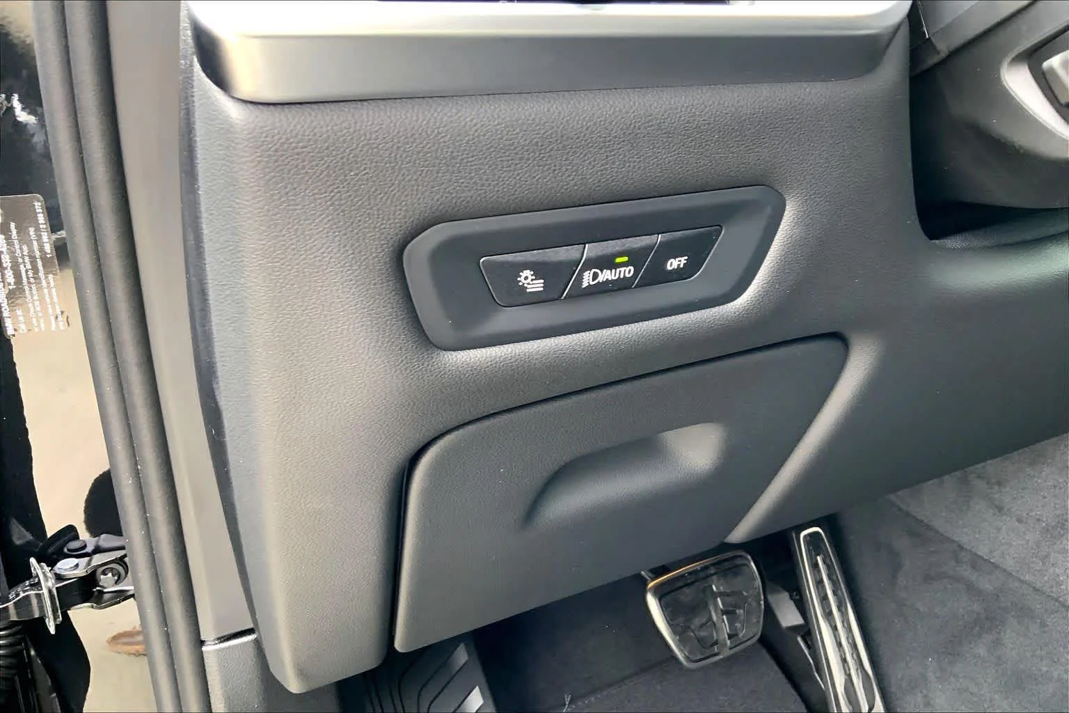 New 2026 Black Sapphire Metallic BMW sDrive40i image 18