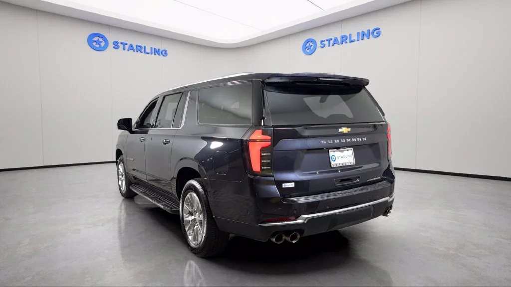 2025 Chevrolet Suburban Premier - Photo 6