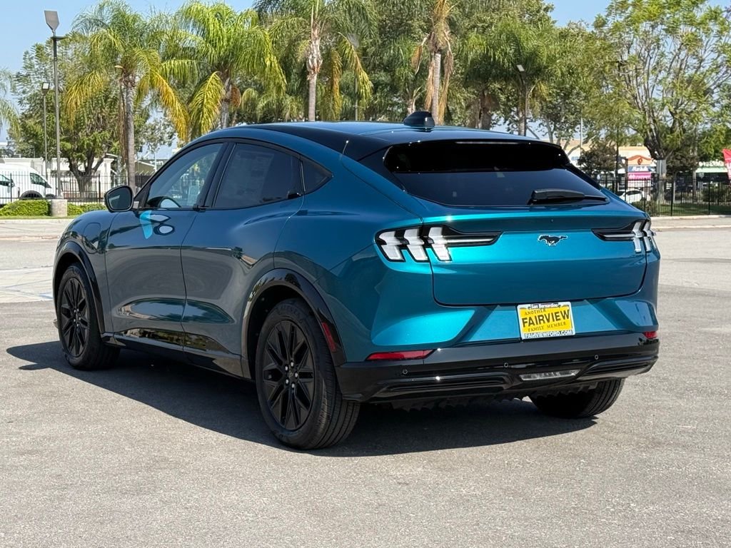 New 2026 Adriatic Blue Metallic Ford Premium image 4