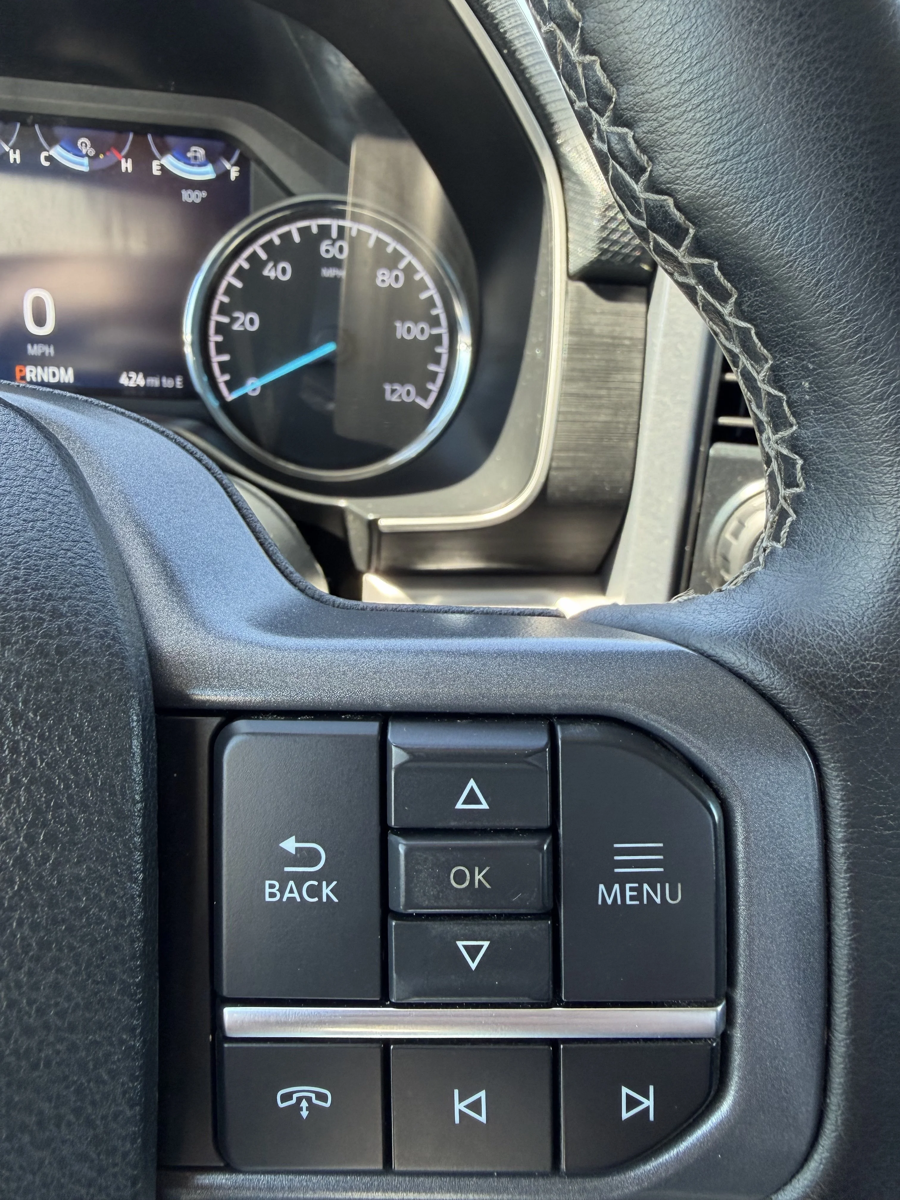Used 2023 Red Ford XLT image 14