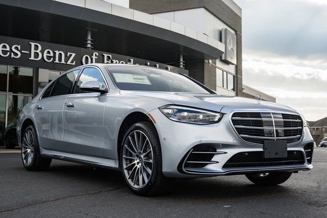 2026 Mercedes-Benz S-Class S 580 4MATIC's photo