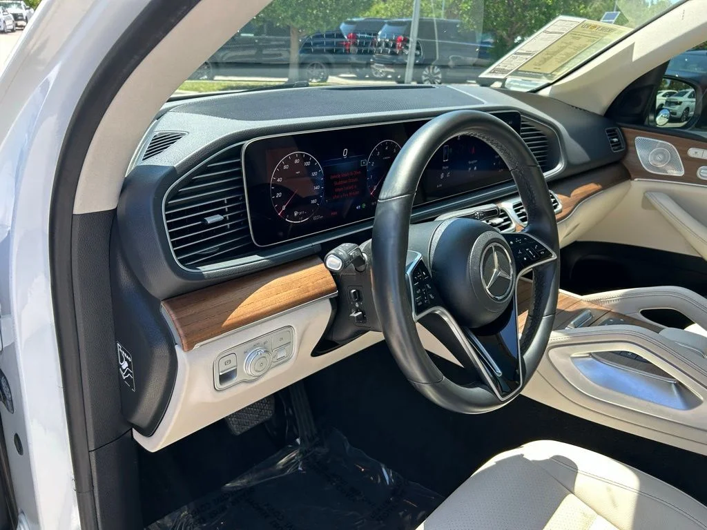 Certified Used 2024 Polar White Mercedes-Benz GLE 450 image 21