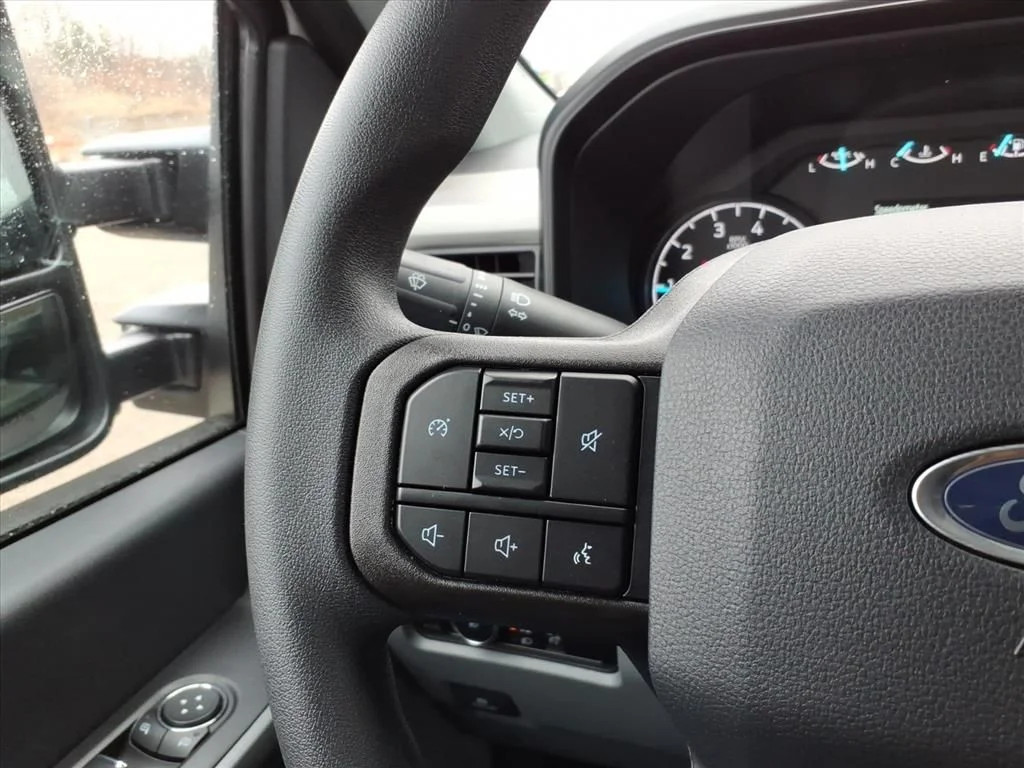 2026 Ford F-350 Super Duty XL - Photo 21