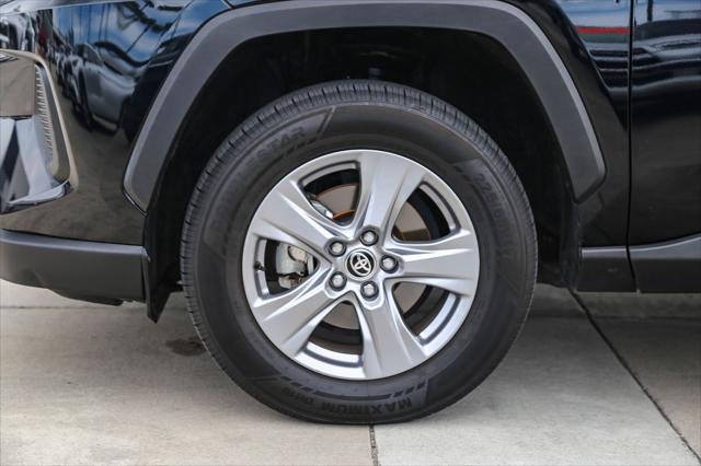 Certified Used 2025 MIDNIGHT BLACK METALLIC Toyota  image 9