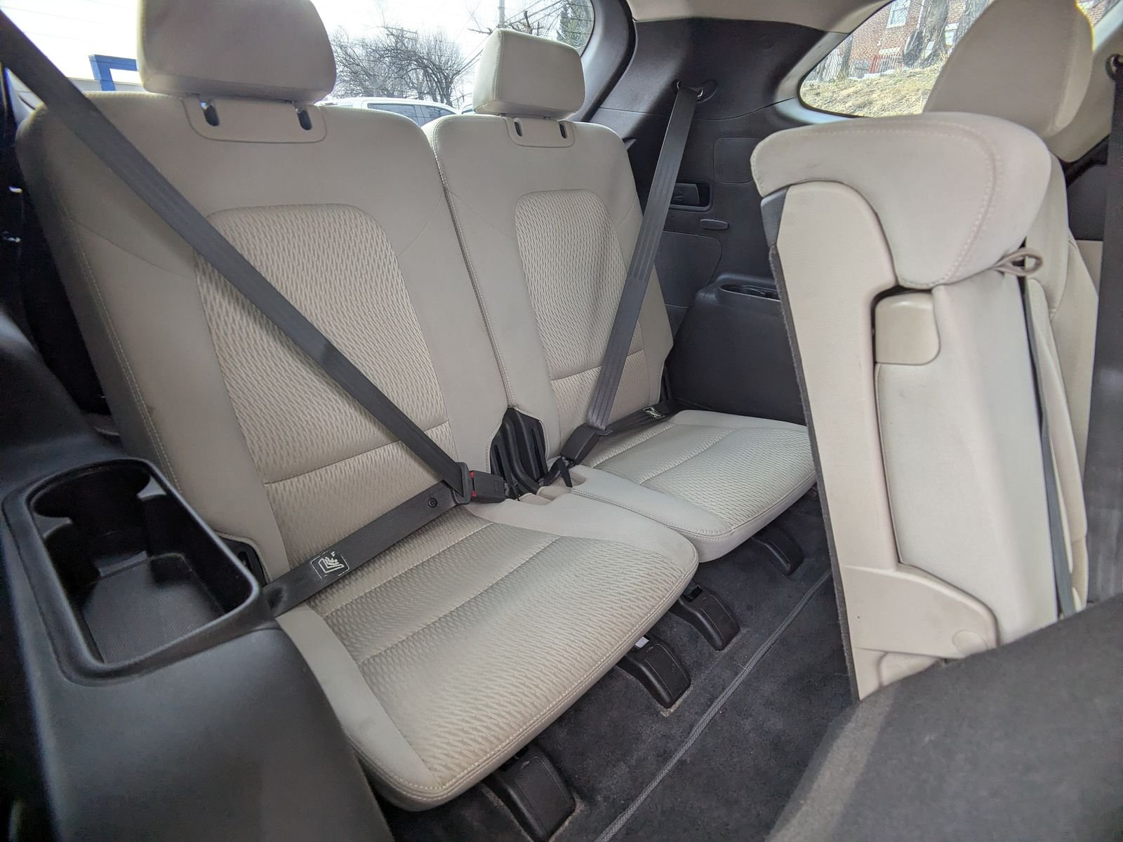 Used 2019 Brown Hyundai SE image 13