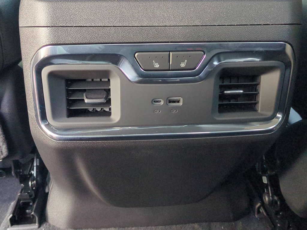 New 2026 Onyx Black GMC SLT image 27