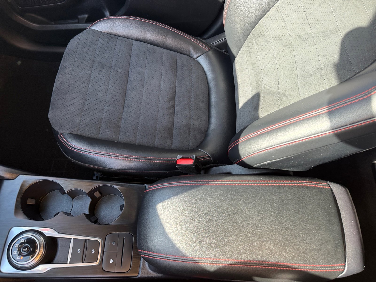 Used 2022 Gray Metallic FORD SEL image 14