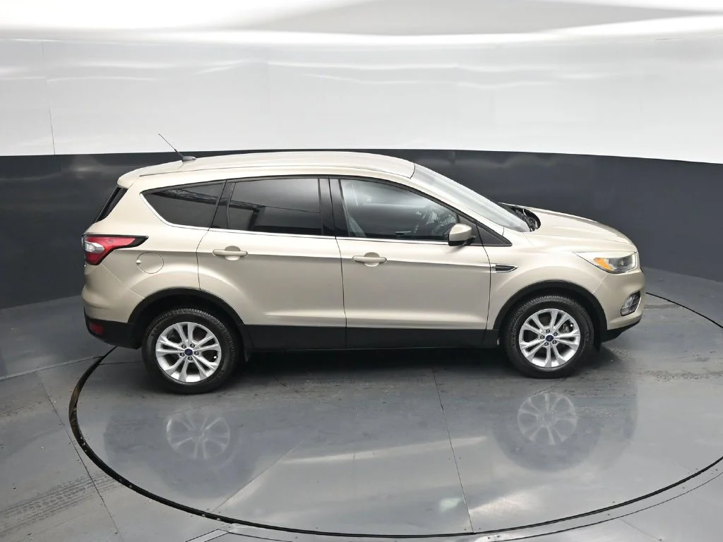 Used 2017 Gold Ford SE image 34