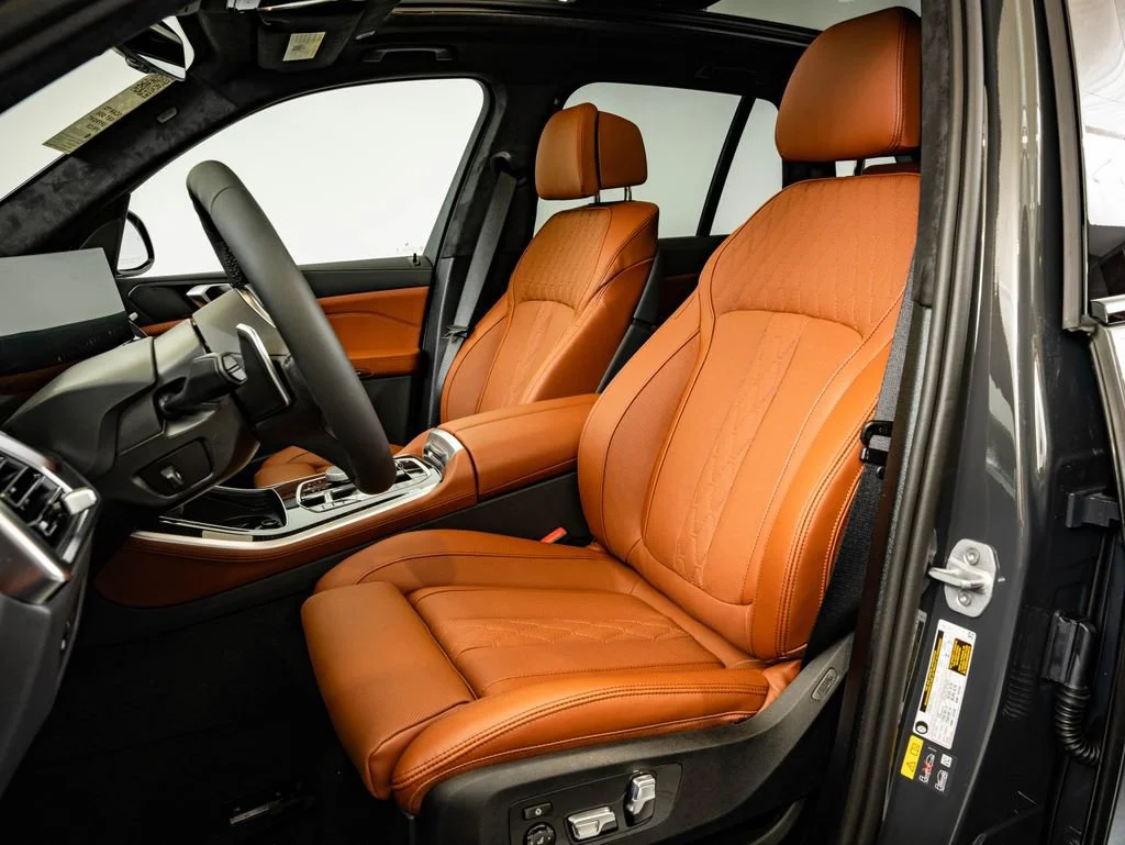 New 2026 Gray Metallic BMW xDrive50e image 22