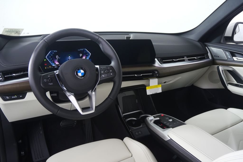 New 2026 Alpine White BMW xDrive28i image 17