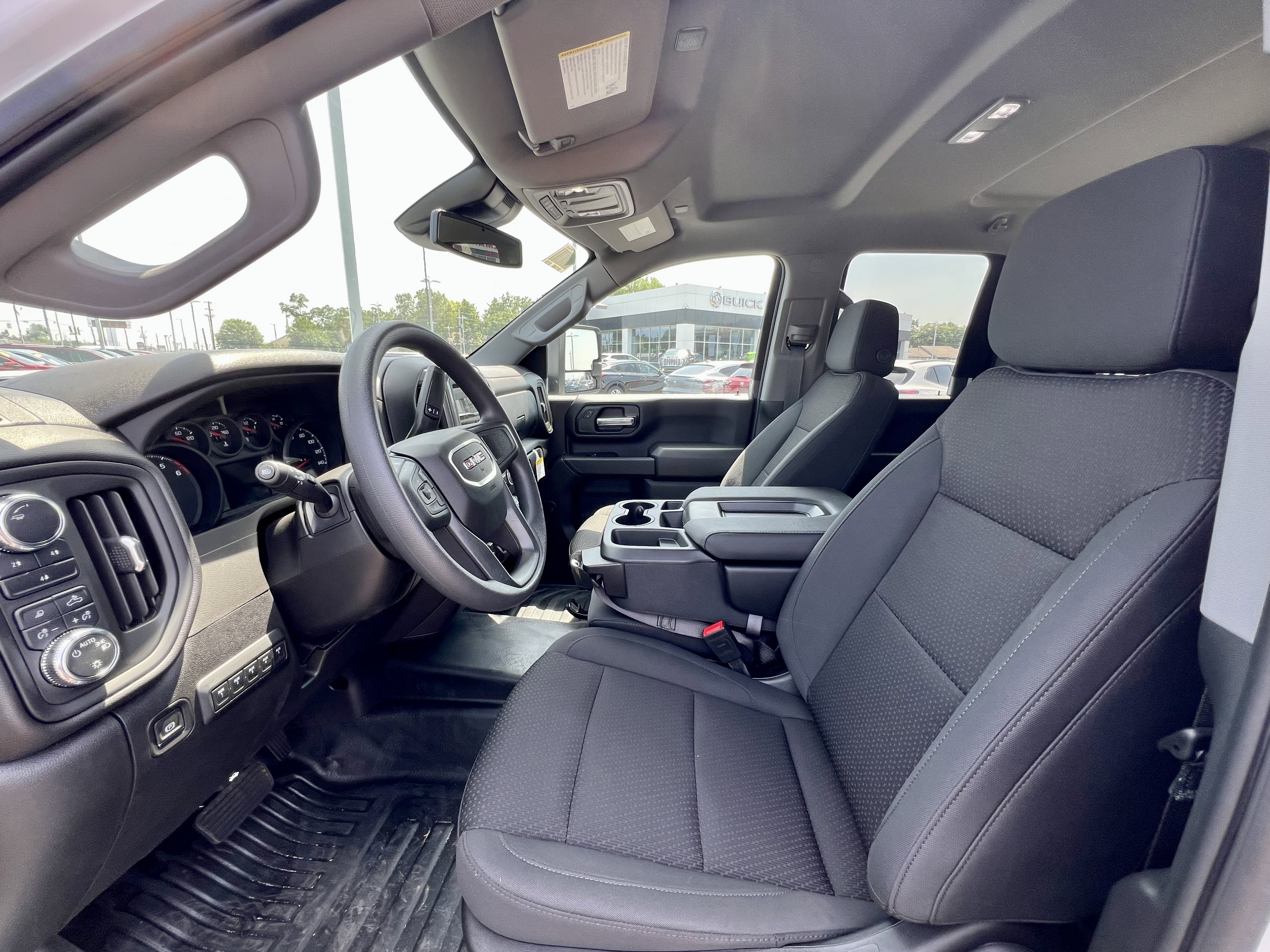 2025 GMC Sierra 2500HD Pro - Photo 12