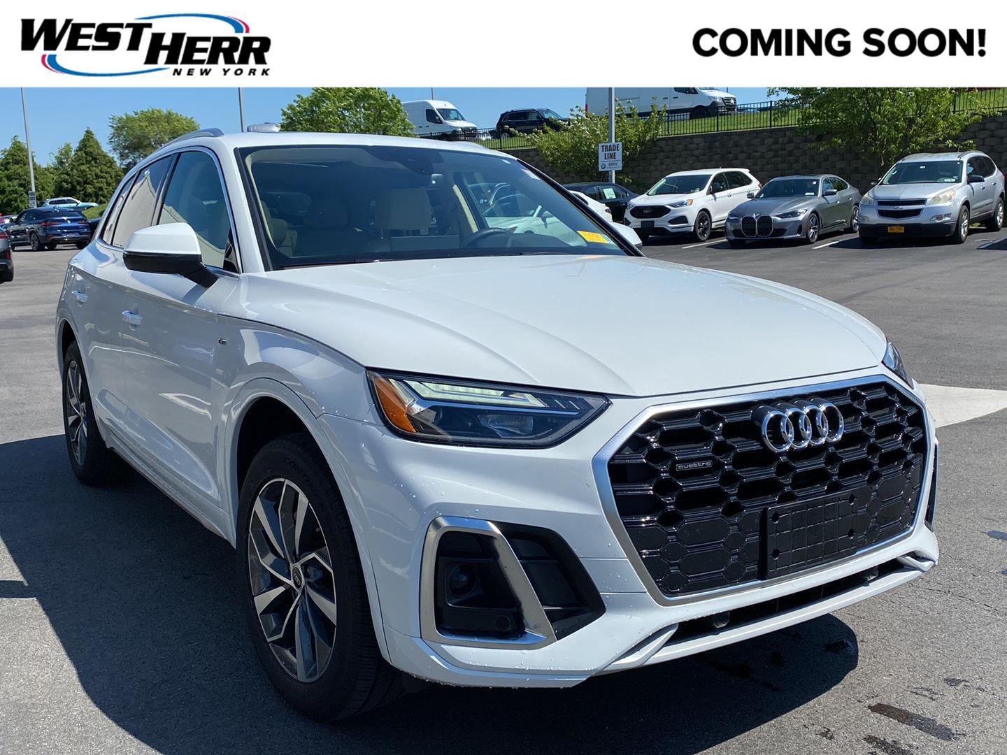 2023 Audi Q5 45 Premium's photo