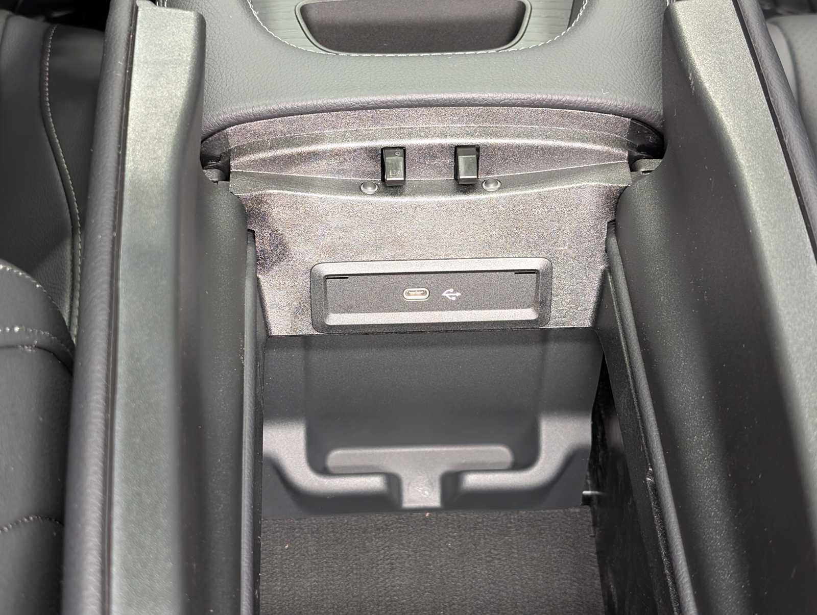 Certified Used 2026  Mercedes-Benz GLE 350 image 22