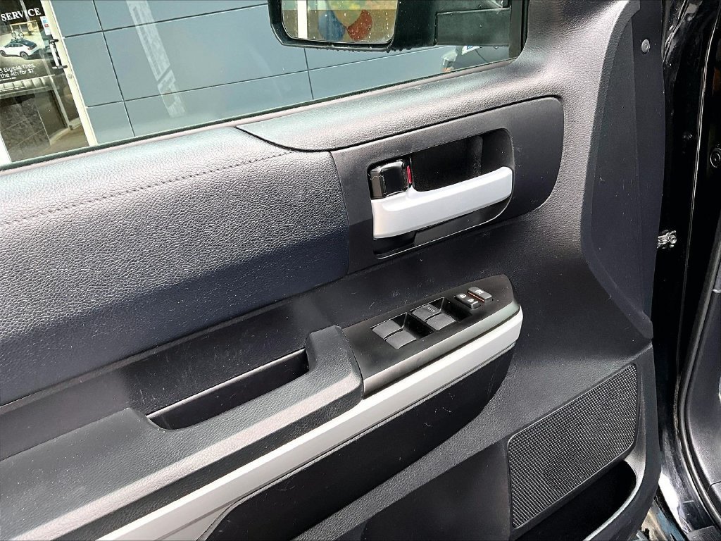 Used 2021 Black Toyota SR5 image 11