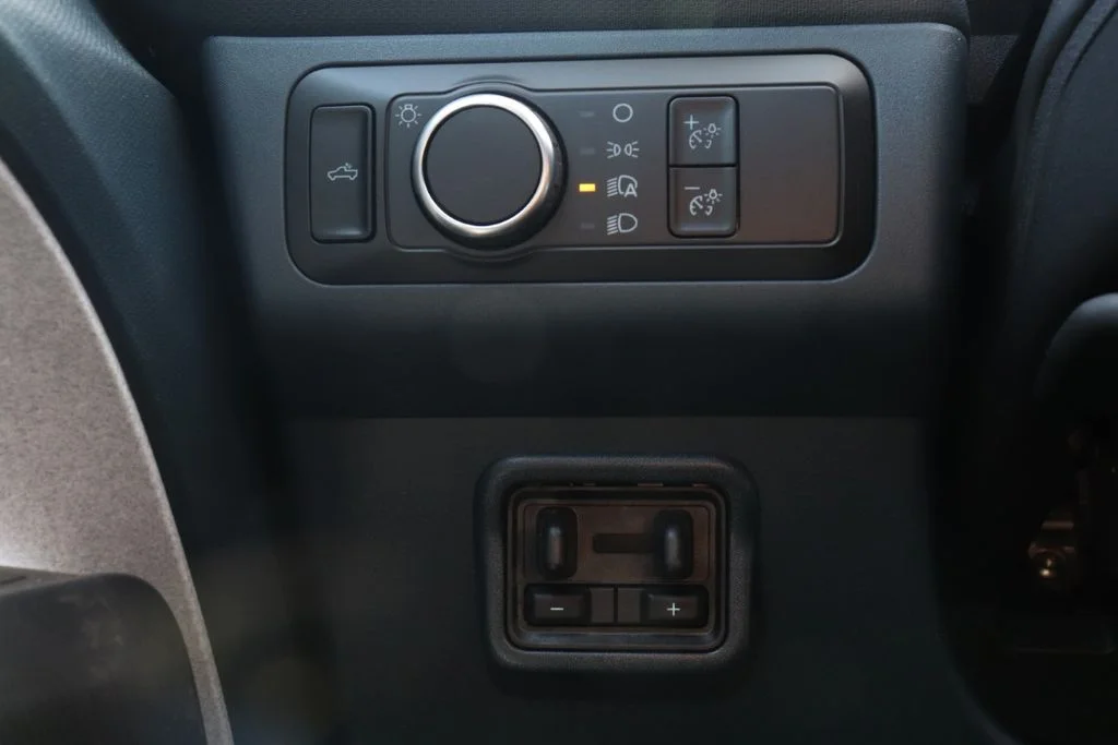 New 2026 Gray Ford XLT image 31