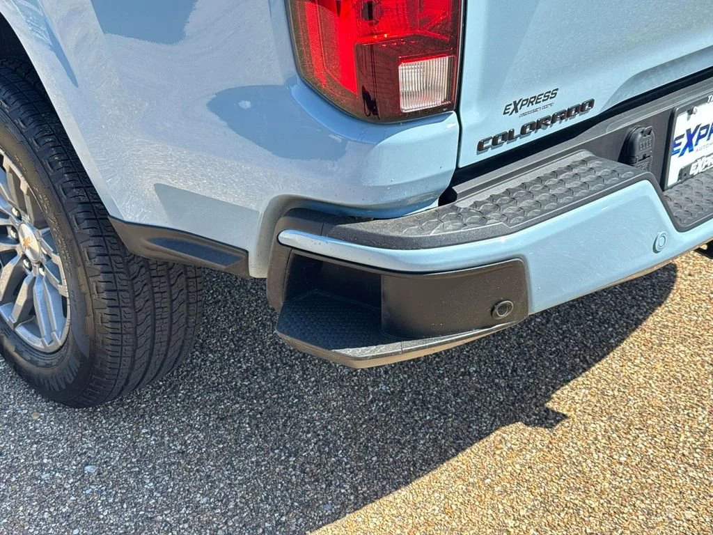 2026 Chevrolet Colorado LT - Photo 11