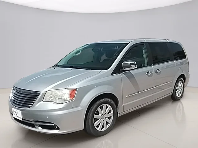 2012 Chrysler Town & Country TOURING-L
