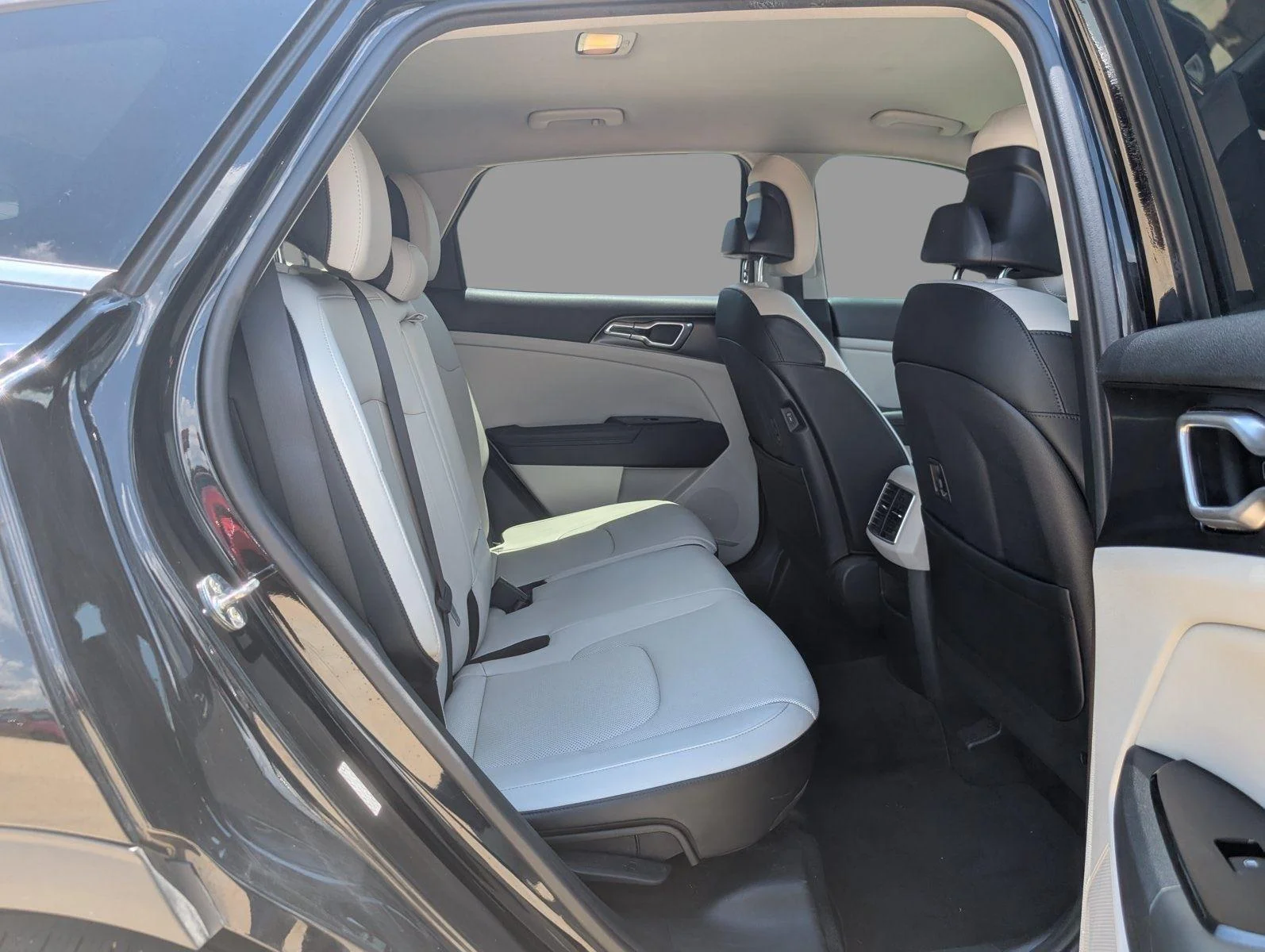 Used 2023 Ebony Black Kia EX image 22