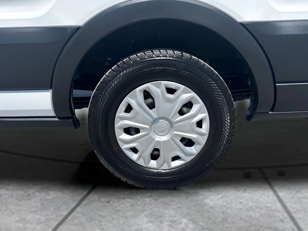 Used 2025 White Ford XLT image 20