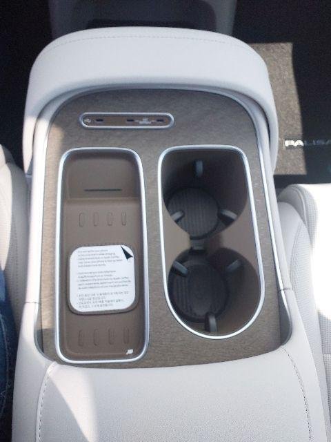 New 2026 White Pearl Hyundai SEL Premium image 25