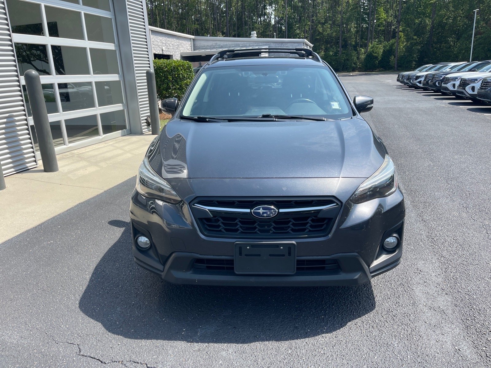 Used 2018 Dark Gray Metallic Dgm Subaru 2.0i Limited image 2