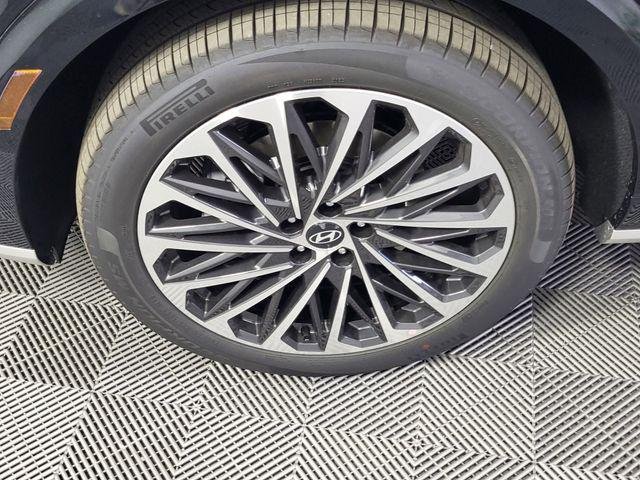 New 2026 White Hyundai Calligraphy AWD image 7