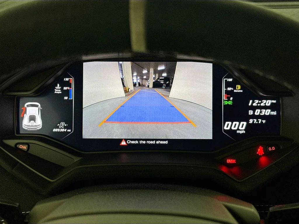 Used 2018 Gold Lamborghini Performante image 14