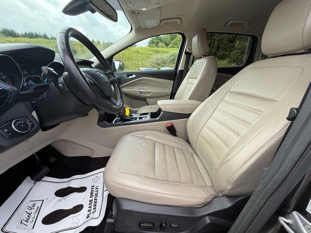 Used 2019 Gray Ford Titanium image 16