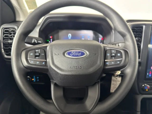 New 2026 Oxford White Ford XL image 19