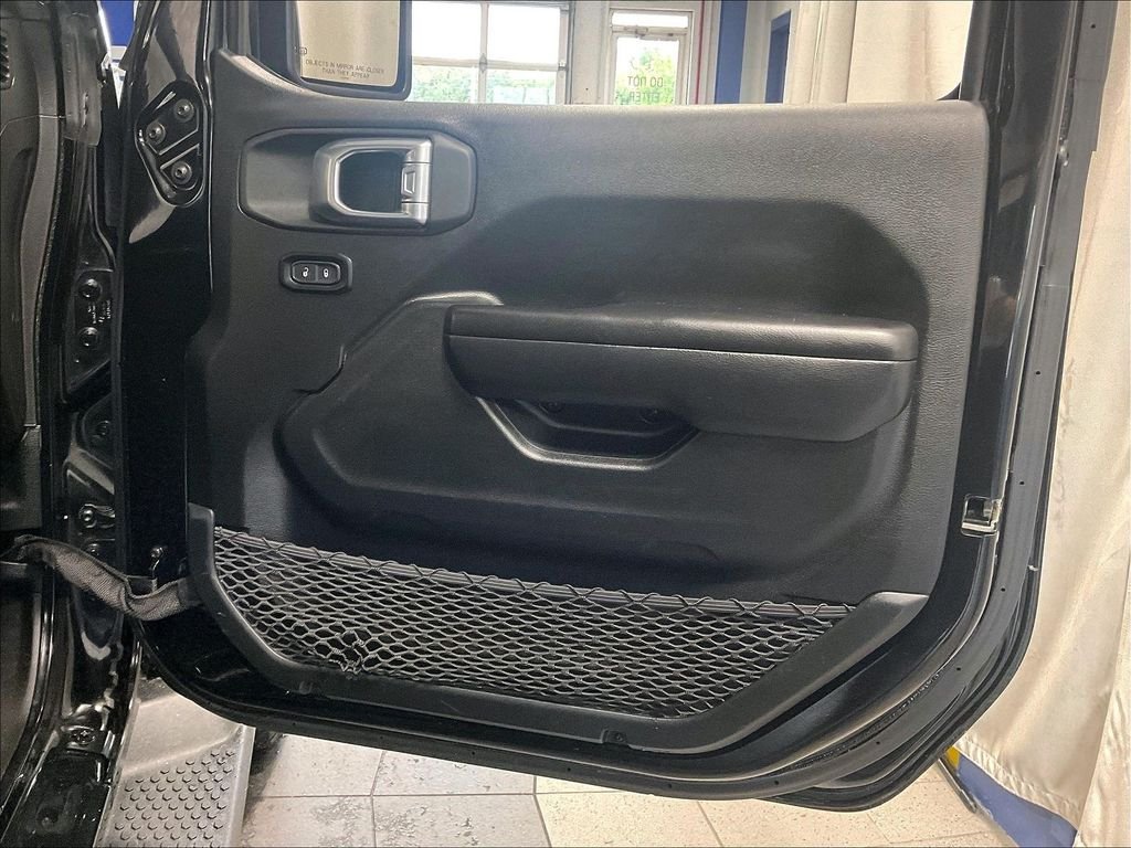 Used 2021 Black Jeep Unlimited Sport Altitude image 12