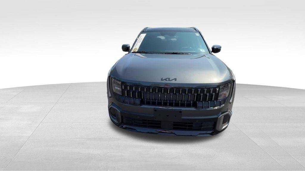New 2027 Interstellar Gray Kia X-Line S image 9